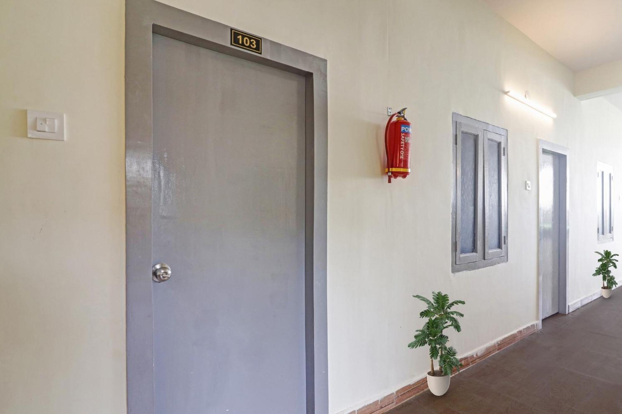 Hotel O Lavish Stay Hyderabad Esterno foto