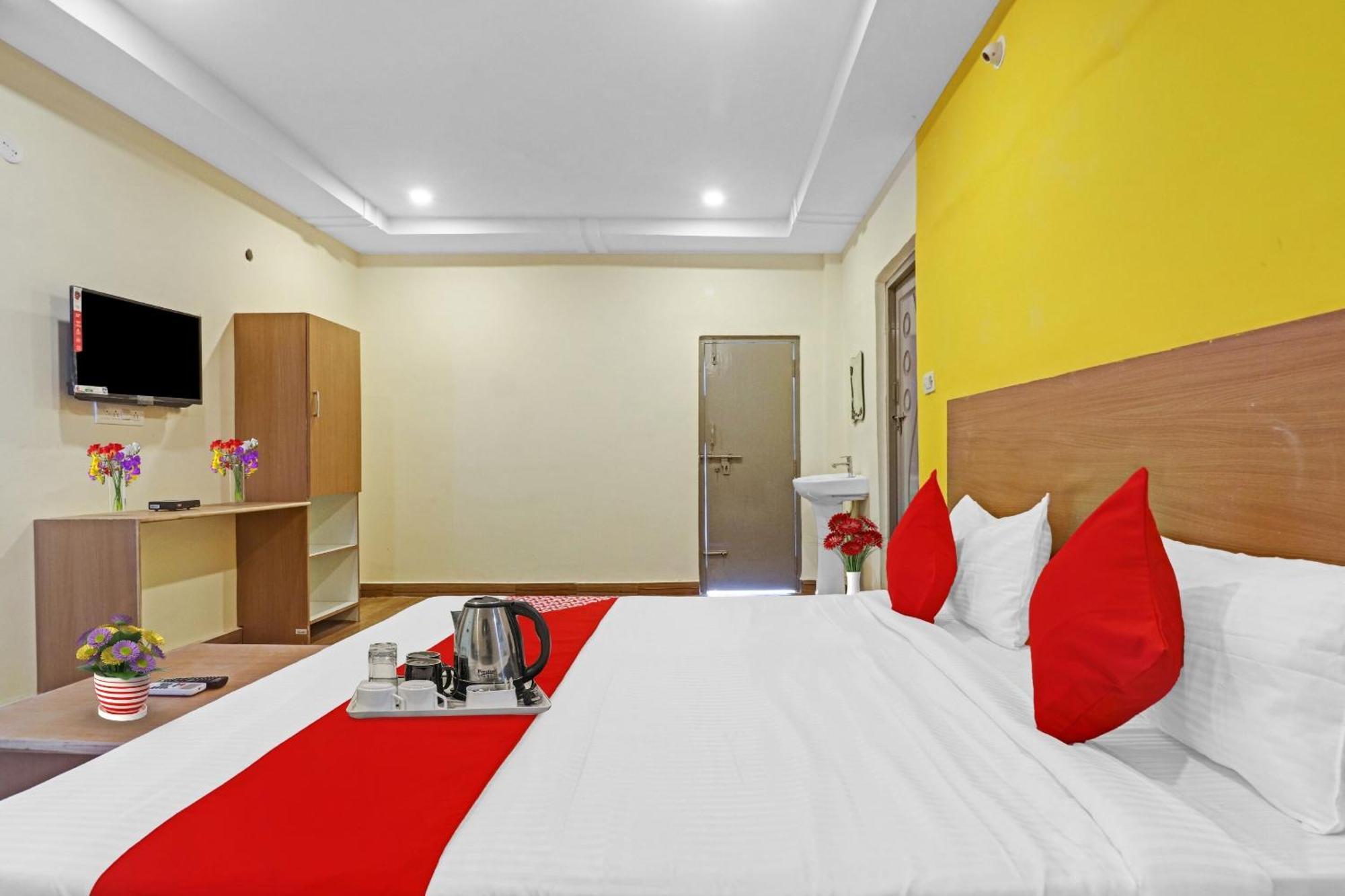 Hotel O Lavish Stay Hyderabad Esterno foto
